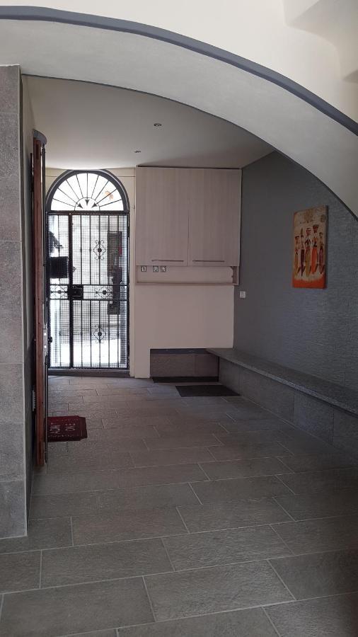 Fiore Rosso Apartment *